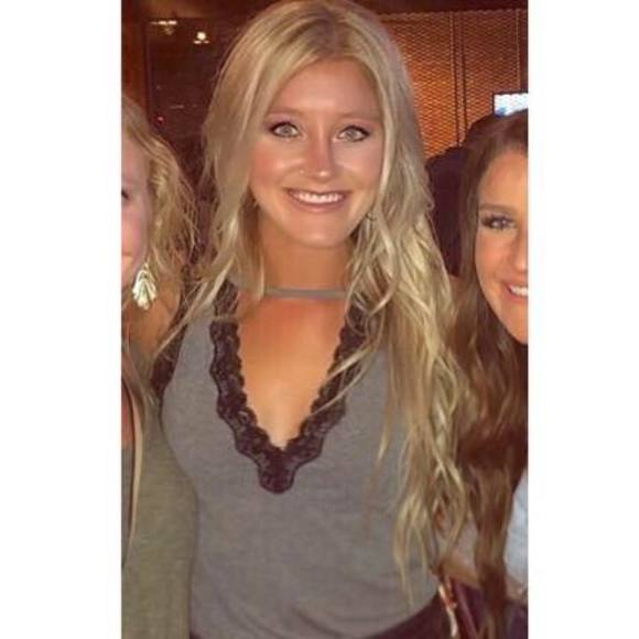 Meet your Posher, Kayla - Picture 1 of 1